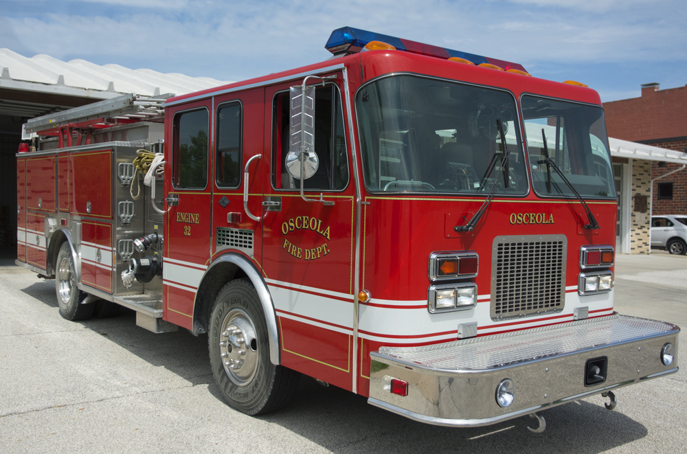 woodburn fire department gets new fire engine